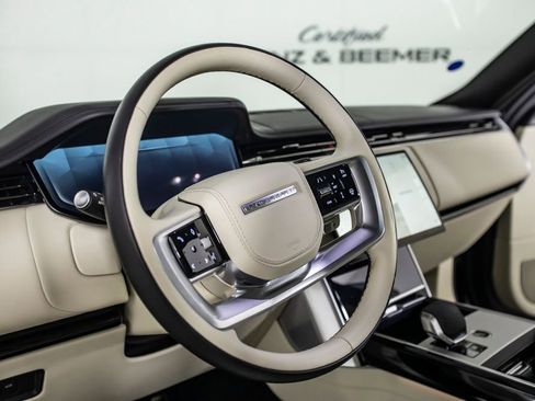 Used 2024 Land Rover Range Rover SE AWD/4WD image 34