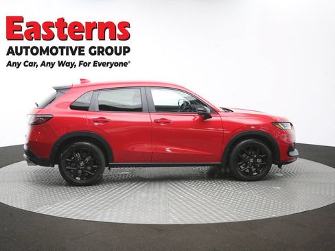 Used 2025 Honda HR-V Sport image 42