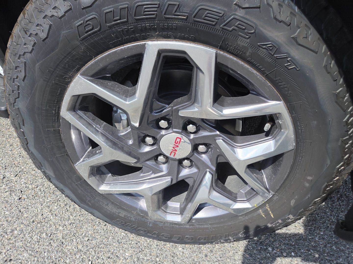 New 2026 GMC Sierra 1500 SLT w/ SLT Premium Plus Package AWD/4WD image 15