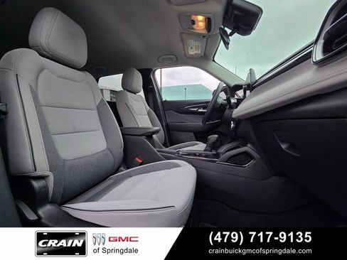 Used 2024 Chevrolet TrailBlazer LT w/ Driver Confidence Package FWD image 29