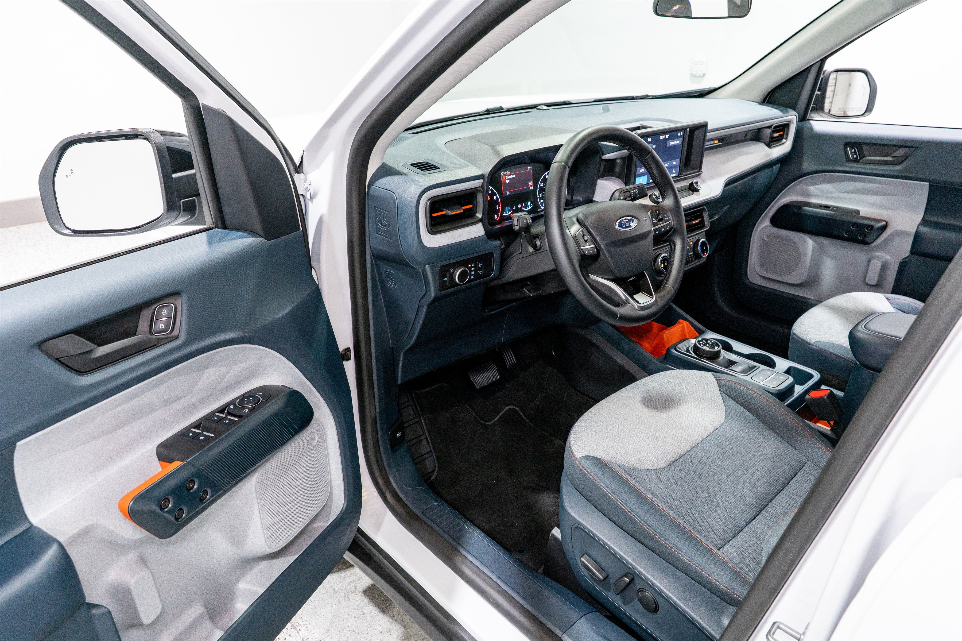 Used 2024 Ford Maverick XLT w/ XLT Luxury Package FWD image 14