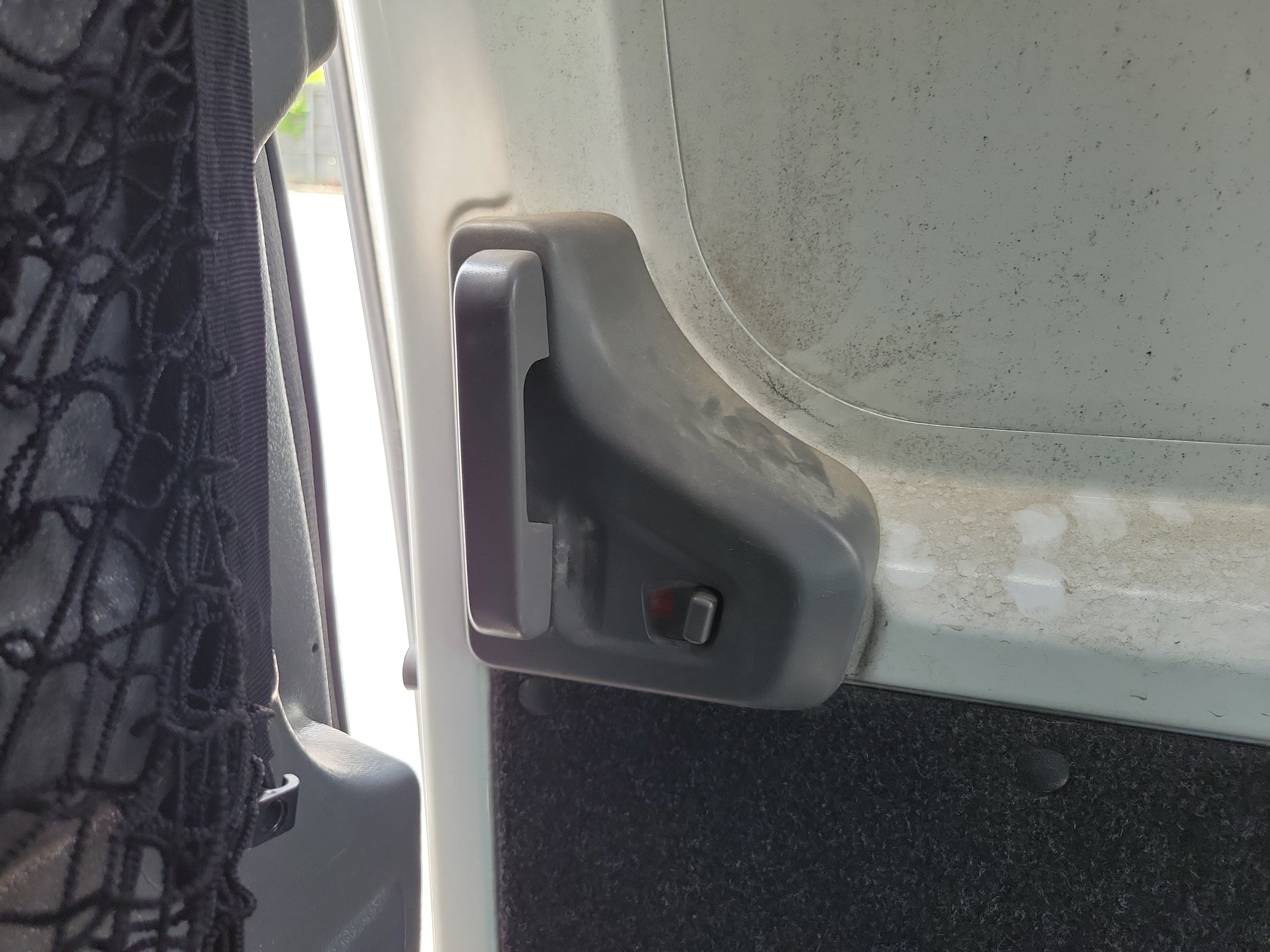 Used 2015 Nissan NV200 S w/ Back Door Glass Package FWD image 29