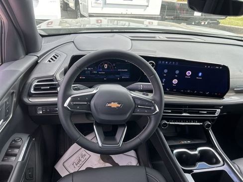 New 2026 Chevrolet Traverse LT w/ Sun and Wheel Package image 28