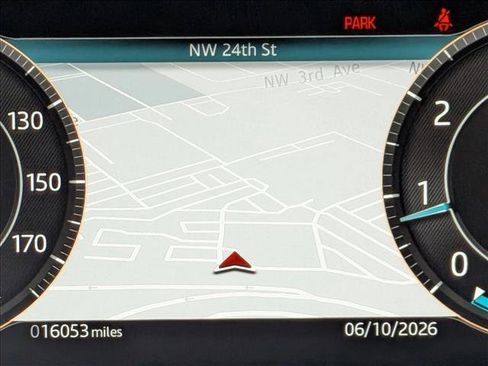 Certified 2024 Jaguar E-PACE R-Dynamic SE AWD/4WD image 11