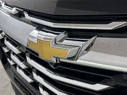 Used 2026 Chevrolet Equinox LT FWD image 33