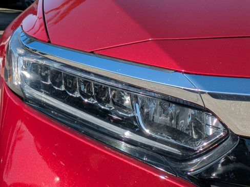 Used 2018 Honda Accord EX-L image 8