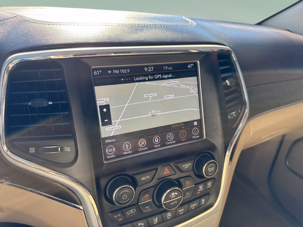 Used 2018 Jeep Grand Cherokee Overland AWD/4WD image 12