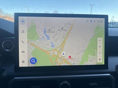 Used 2025 Toyota 4Runner Limited image 17