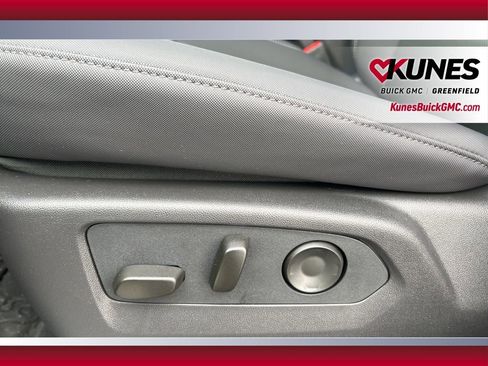 New 2026 GMC Hummer EV SUV image 18