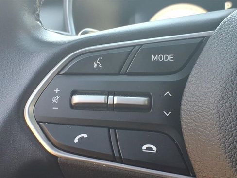 Used 2022 Hyundai Santa Fe SEL w/ Convenience Package image 16