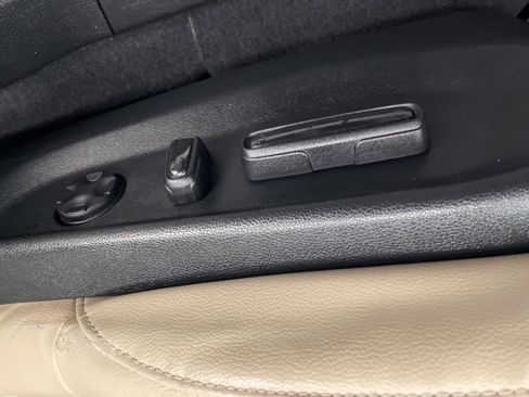 Used 2017 Honda CR-V EX-L image 15