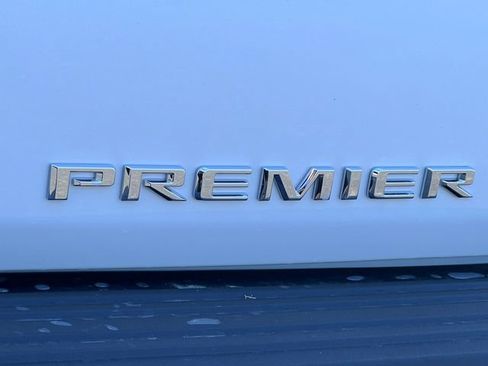 New 2026 Chevrolet Tahoe Premier w/ Sun And Tow Package AWD/4WD image 9