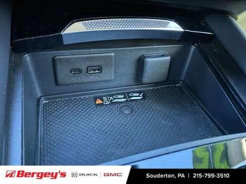 Certified 2025 Buick Envision Preferred image 38