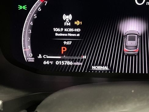 Used 2025 Acura MDX A-Spec AWD/4WD image 31