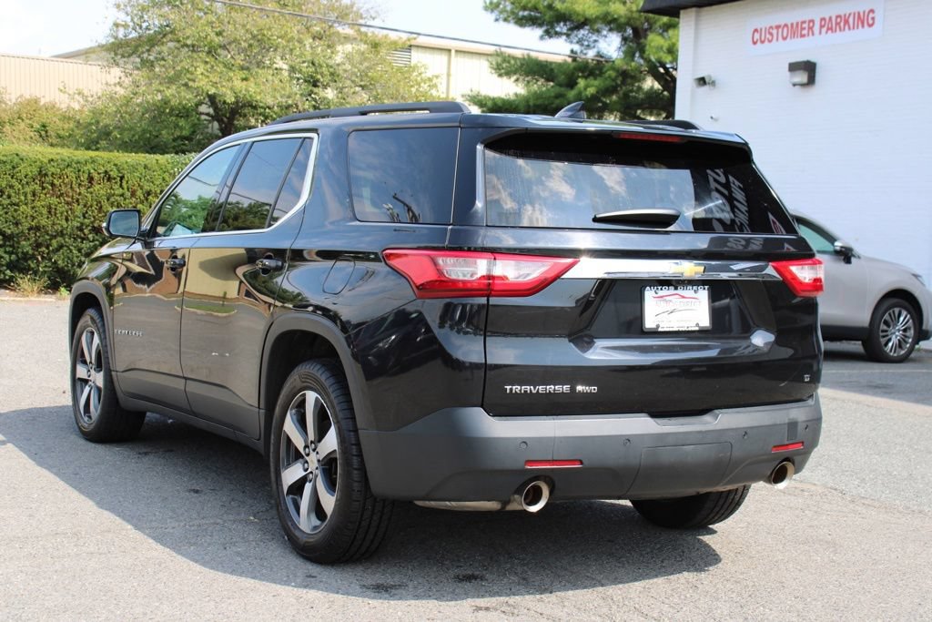 Used 2019 Chevrolet Traverse LT w/ LT Premium Package AWD/4WD image 6