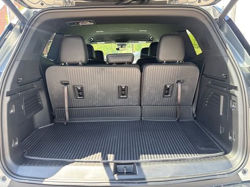 New 2026 GMC Acadia AT4 w/ Luxury Package AWD/4WD image 43