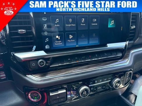 Used 2023 Chevrolet Silverado 1500 LT Trail Boss w/ Protection Package AWD/4WD image 9