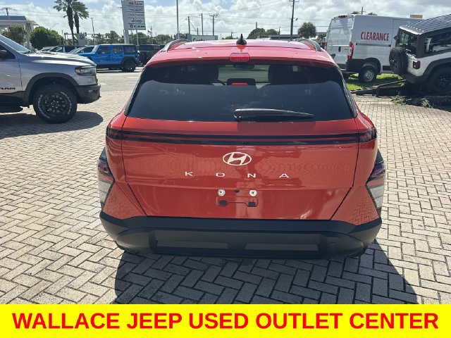 Used 2024 Hyundai Kona SEL FWD image 8