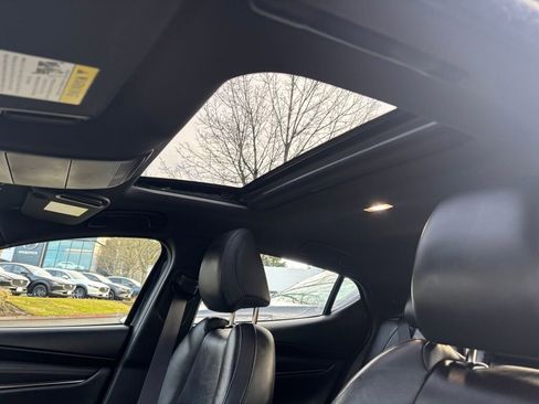 Used 2019 MAZDA MAZDA3 AWD Hatchback w/ Premium Pkg image 15