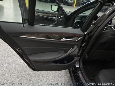 Used 2023 BMW 530i w/ M Sport Package RWD image 43