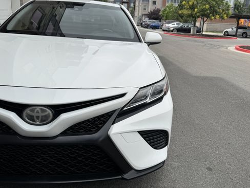 Used 2018 Toyota Camry SE w/ Protection Package (Q2) FWD image 11