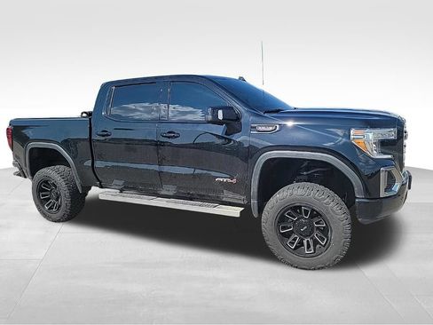 Used 2022 GMC Sierra 1500 AT4 w/ AT4 Premium Package AWD/4WD image 3