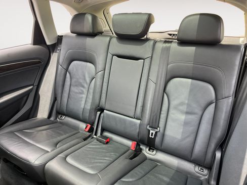 Used 2016 Audi Q5 2.0T Premium Plus w/ Technology Package AWD/4WD image 13