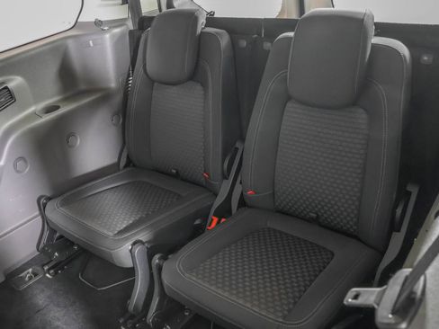 Used 2023 Ford Transit Connect XLT FWD image 35