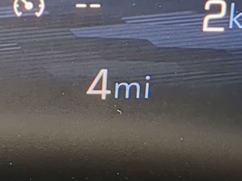 New 2025 Chevrolet Equinox EV LT image 24