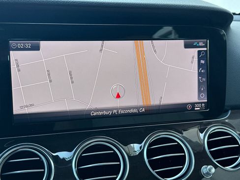 Used 2019 Mercedes-Benz E 300 image 21