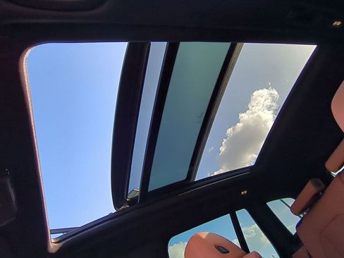 Used 2022 BMW X3 xDrive30i w/ Premium Package 2 image 21