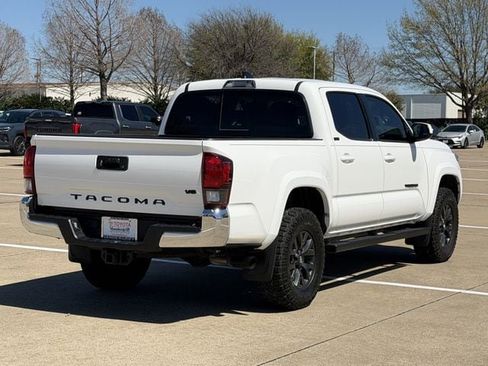 Certified 2023 Toyota Tacoma SR5 image 4
