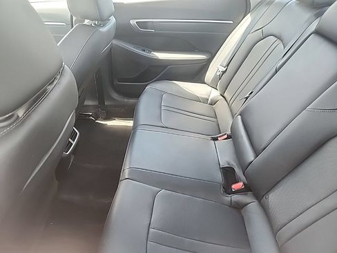 Used 2021 Hyundai Sonata Limited FWD image 12