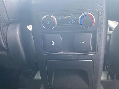 Used 2023 Ford Explorer ST-Line w/ Class IV Trailer Tow Package AWD/4WD image 46