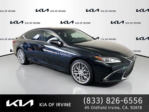 Used 2022 Lexus ES 300h w/ Accessory Package 2 FWD image 1