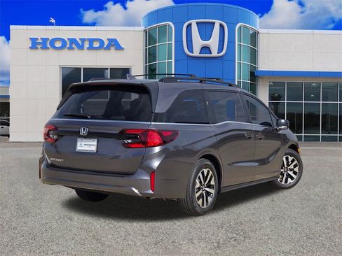 New 2026 Honda Odyssey EX-L image 3