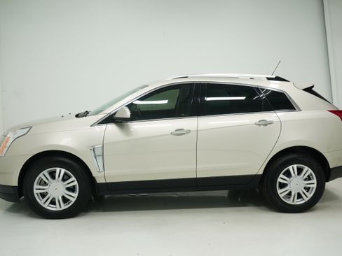 Used 2015 Cadillac SRX Luxury w/ Driver Awareness Package image 7