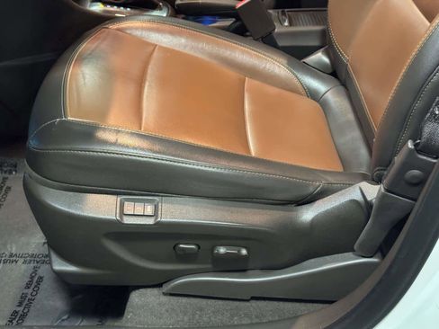 Used 2016 Buick Encore Premium image 15