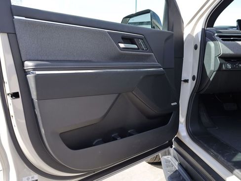 New 2026 GMC Sierra EV Elevation w/ Premium Package AWD/4WD image 10