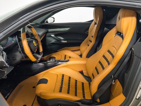 Used 2022 Ferrari SF90 Stradale AWD/4WD image 19