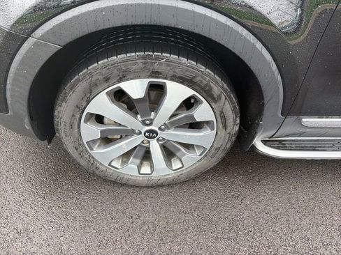 Used 2020 Kia Telluride EX w/ EX Premium Package image 5