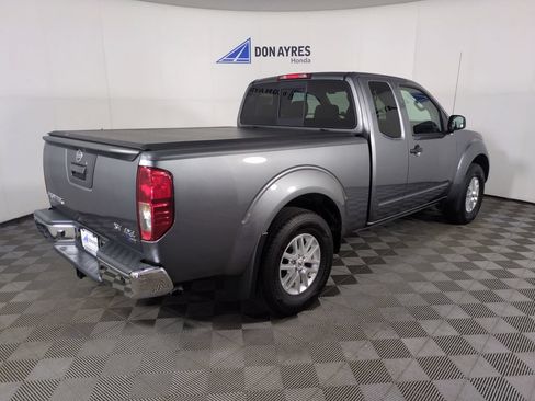 Used 2019 Nissan Frontier SV w/ Value Truck Package AWD/4WD image 8