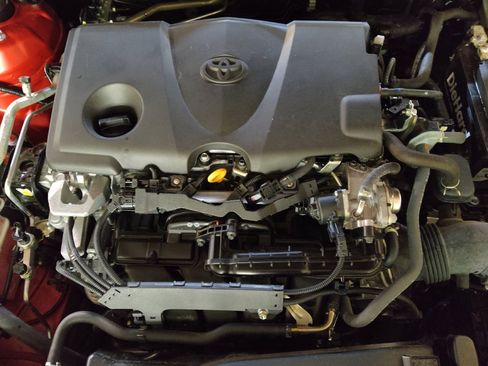 Used 2024 Toyota Camry LE image 30