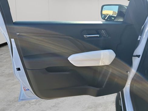 New 2026 GMC Canyon AT4X AWD/4WD image 29