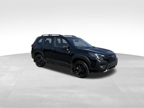 Used 2025 Subaru Forester Wilderness AWD/4WD image 7