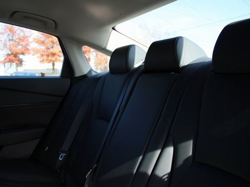 Used 2025 Honda Accord Touring image 17