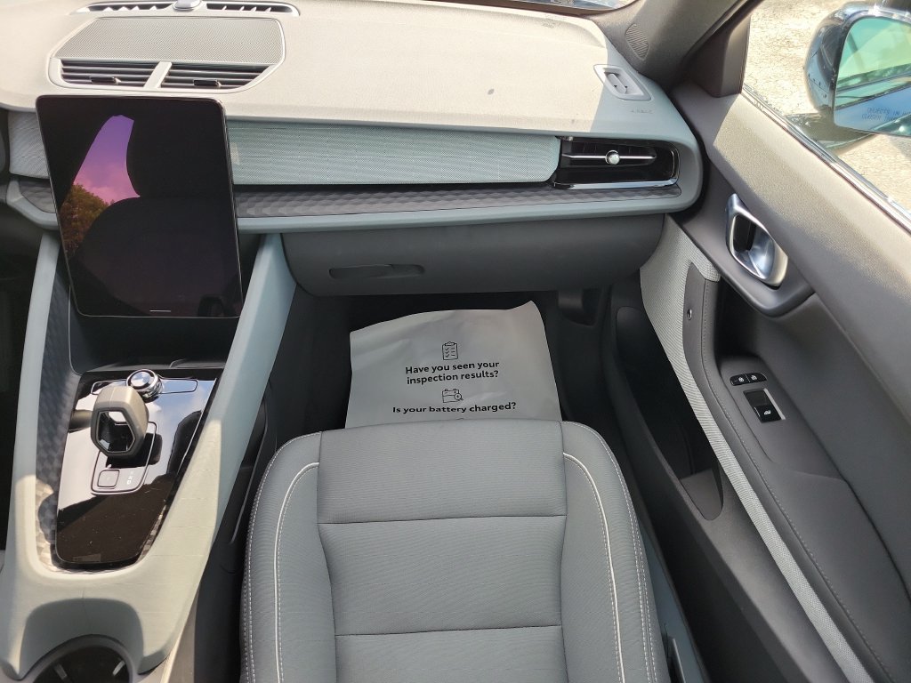 Used 2024 Polestar Polestar 2 AWD/4WD image 17