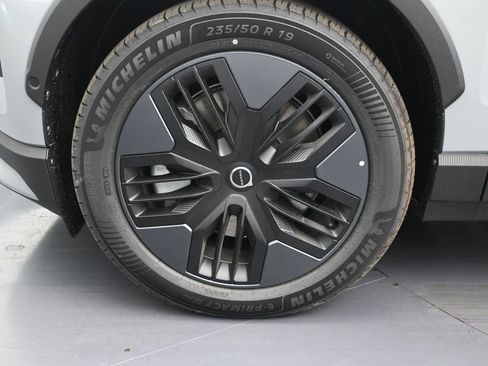 New 2026 Volvo EX30 Cross Country Ultra w/ Protection Package Premier AWD/4WD image 9