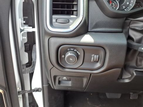 Used 2024 RAM 1500 Laramie AWD/4WD image 11