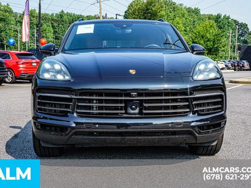 Used 2023 Porsche Cayenne S Platinum w/ Premium Package Plus AWD/4WD image 9